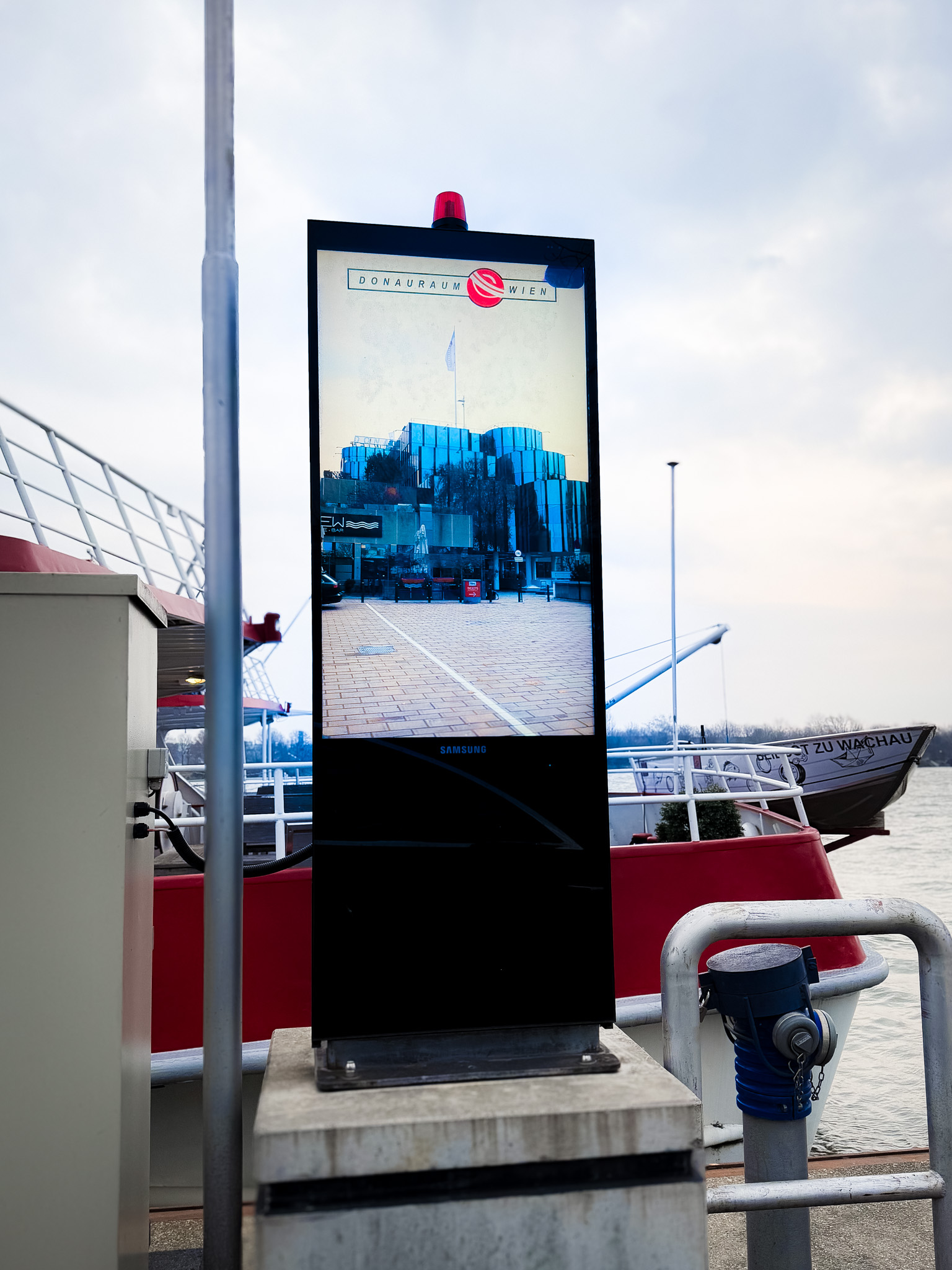 Handelskai - Pier 12